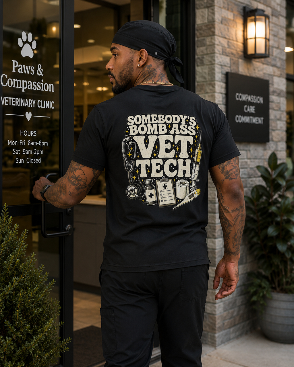 SOMEBODY'S BOMB ASS VET TECH T-SHIRT